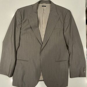 Giorgio Armani Elegant Gray suite